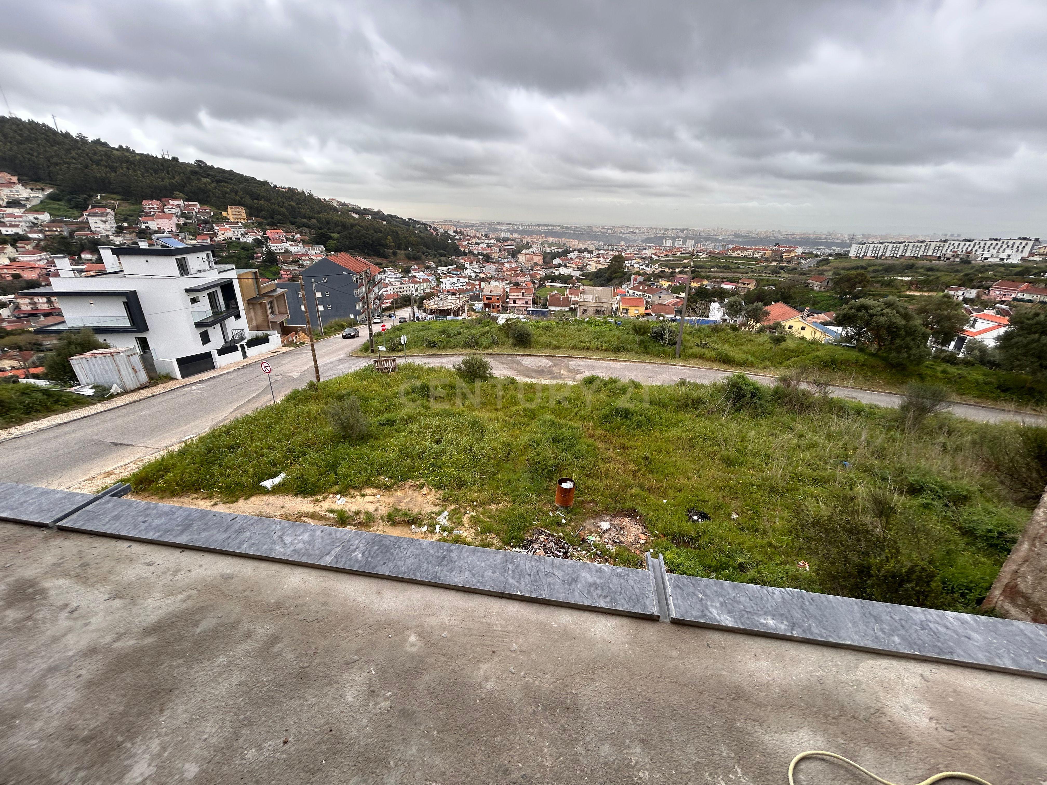 Moradia Nova em Construção no Bairro do Girassol - Image 9